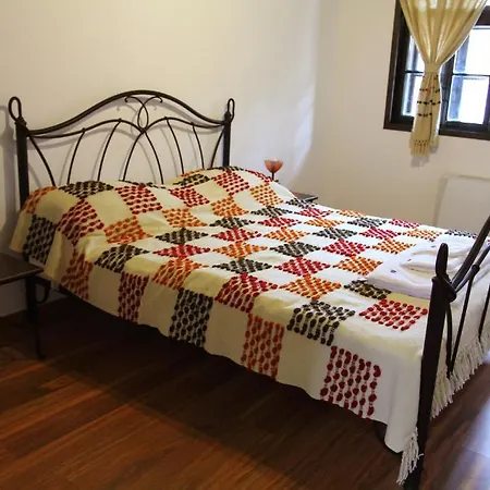 стария семеен Добрич